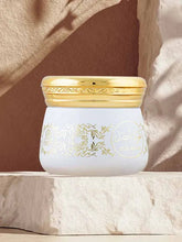 Load image into Gallery viewer, Hamidi Muattar Oud Afzal packaging